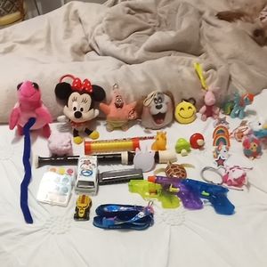 LAST MINUTE STOCKING STUFFERS